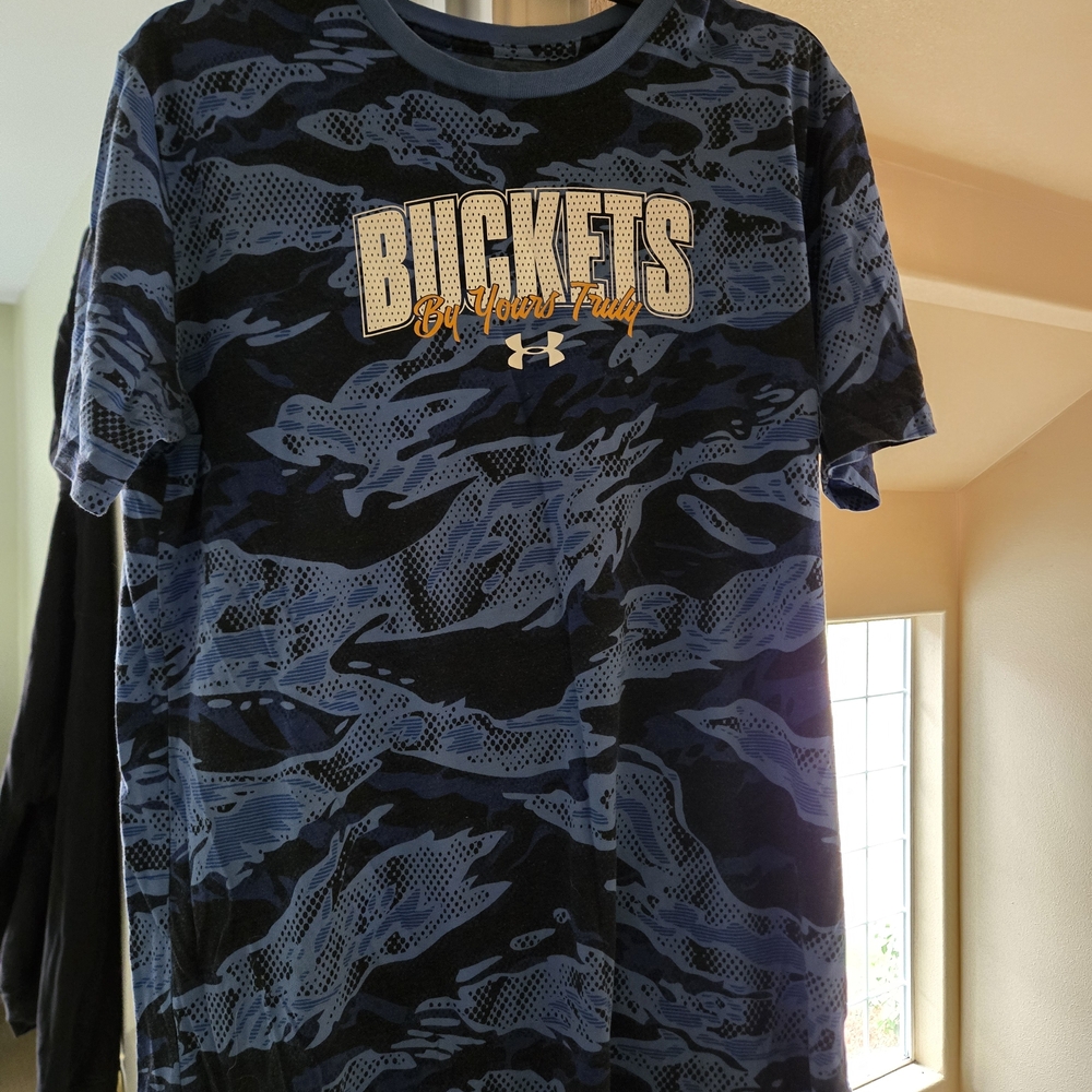 Under Armour Blue and Black Camo Short Sleeve Tee